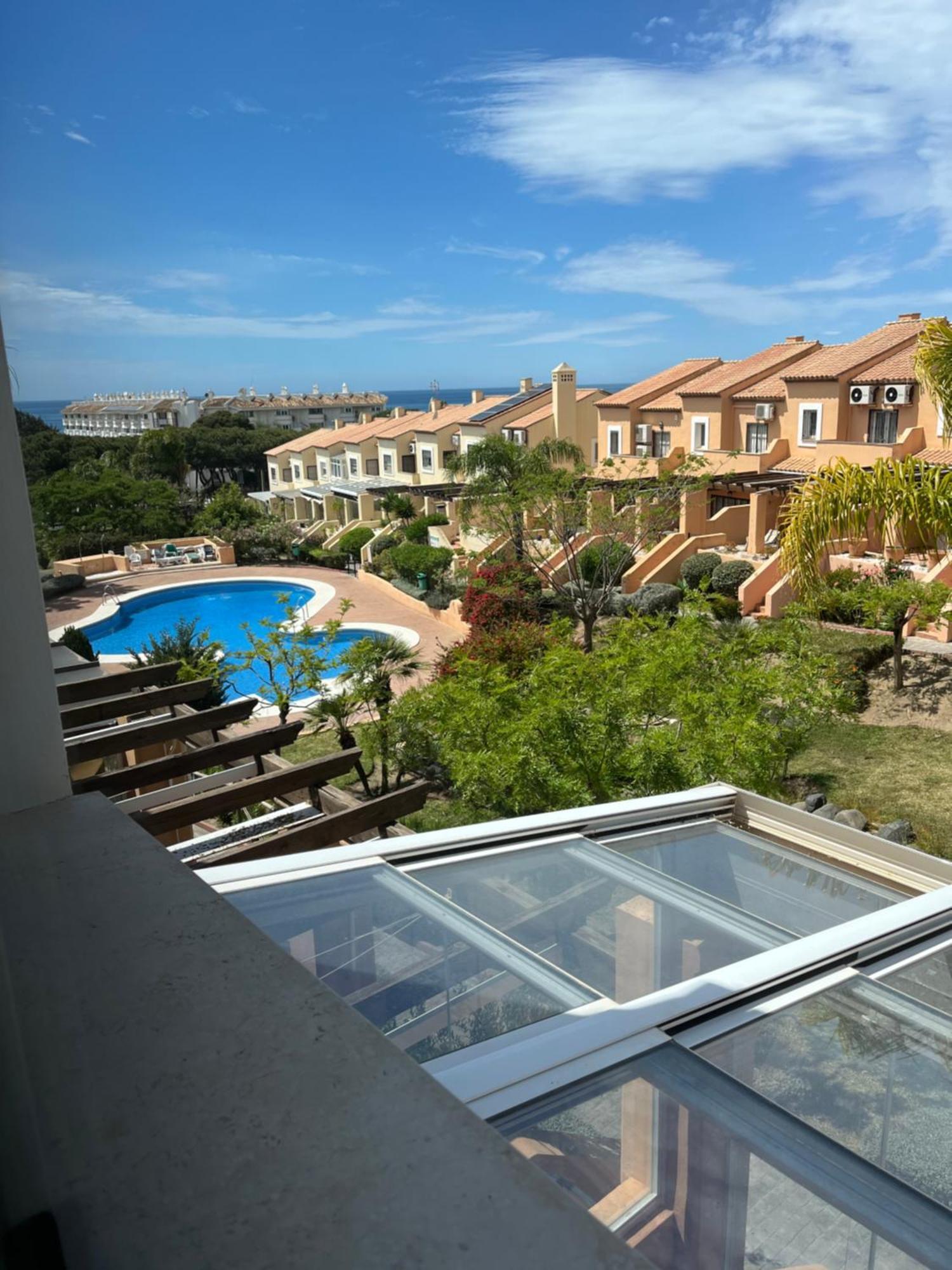 Jarales Calahonda 3 Bedroom House *