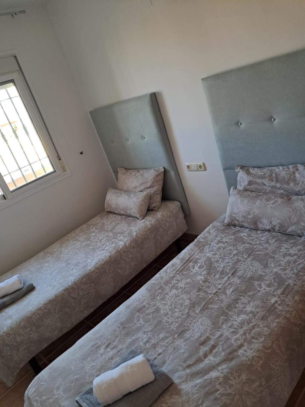 Jarales Calahonda 3 Bedroom House